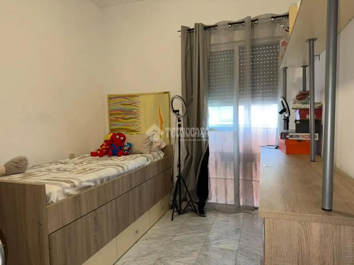 Habitación de Casa adosada en venta en Sevilla