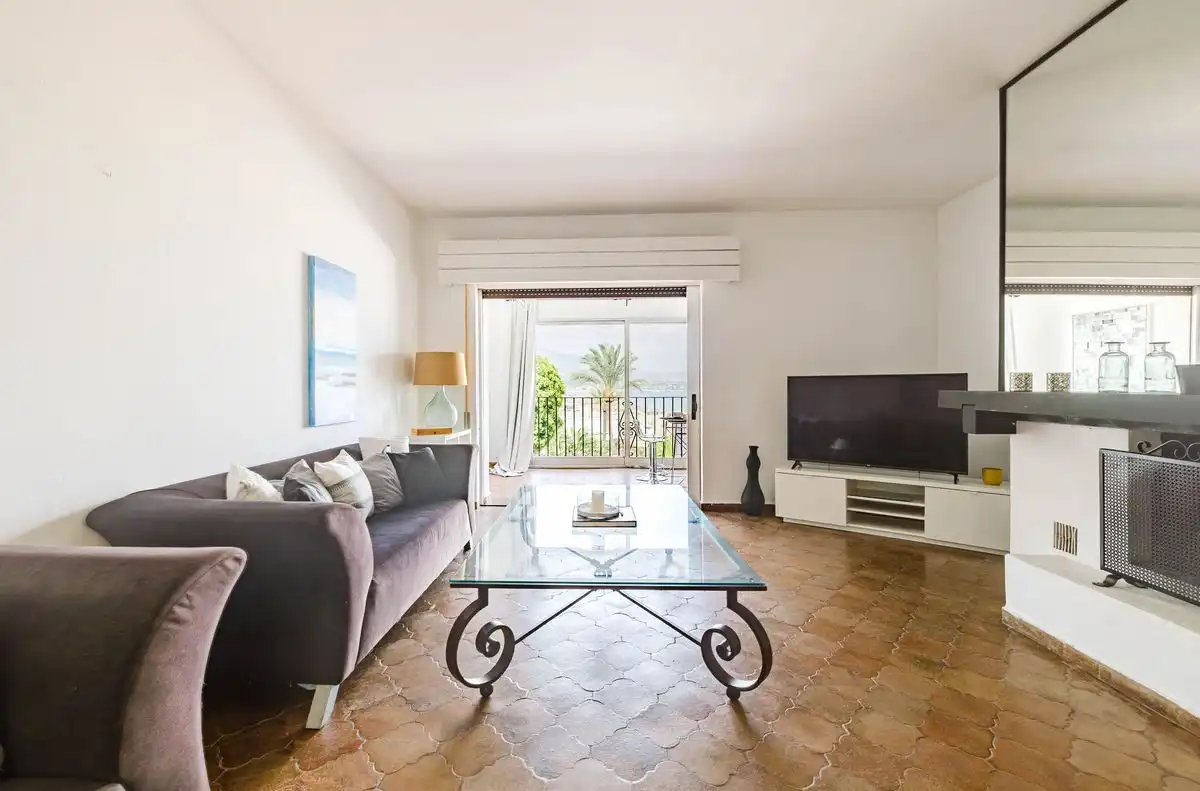 Piso con terraza en venta en Nueva Andalucía, imagen 4