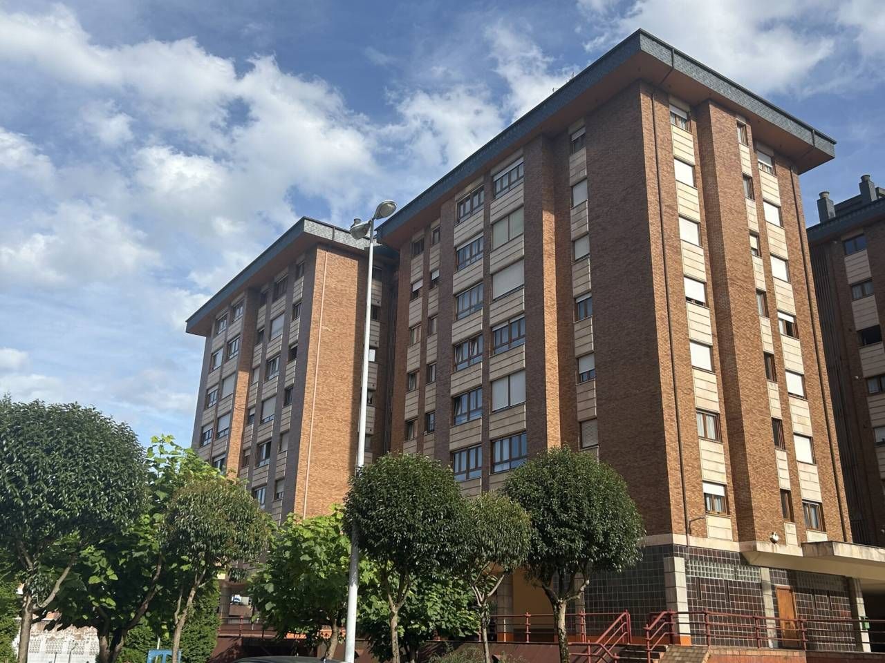 Exterior view of Apartment to rent in Oviedo   with Heating, Parquet flooring and Furnished