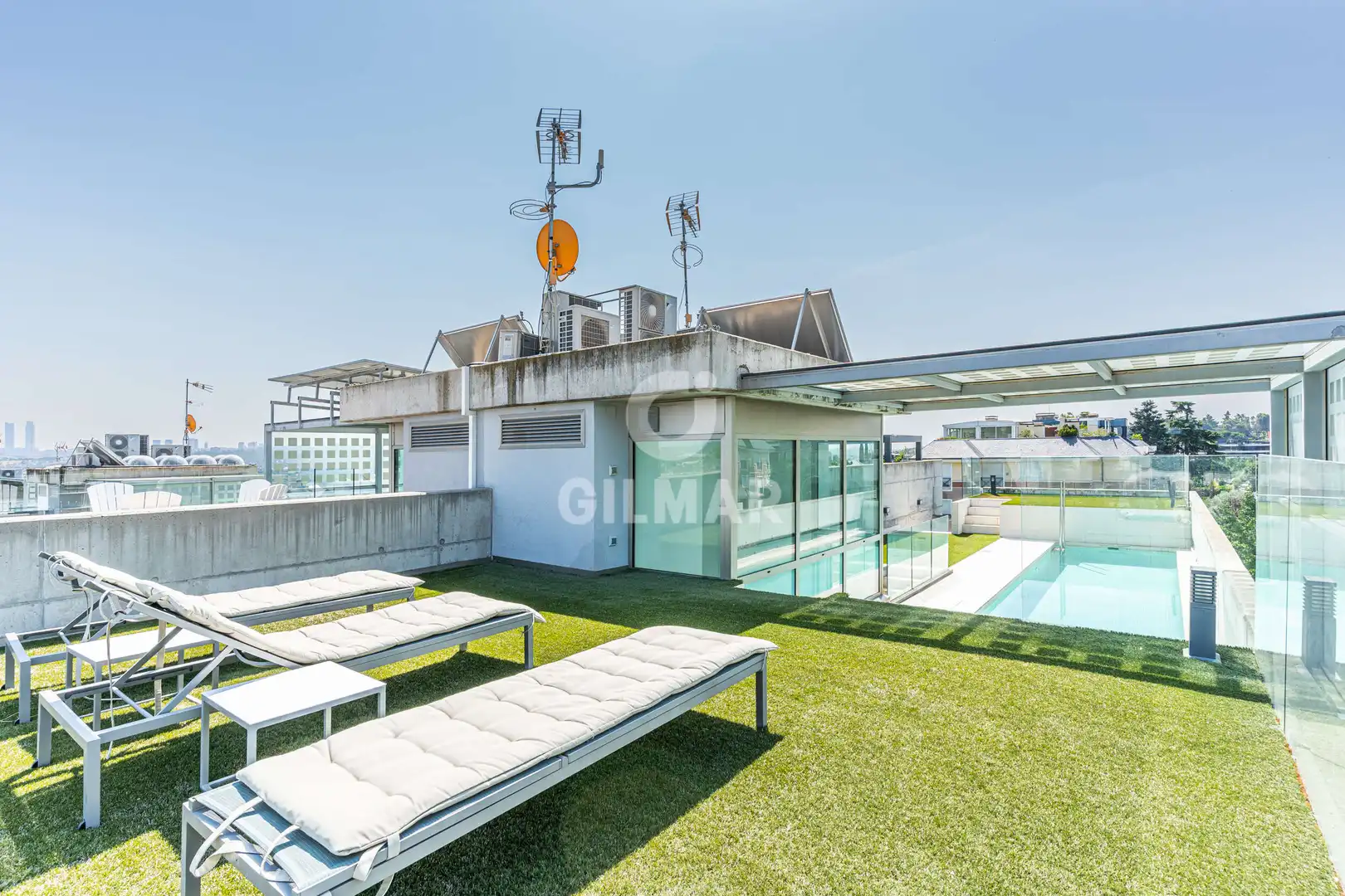 Casa adosada en venta en Valdemarín