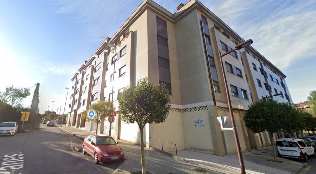 Vista exterior de Pis en venda en Gijón 