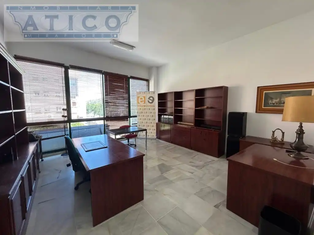 Office for sale in Sevilla