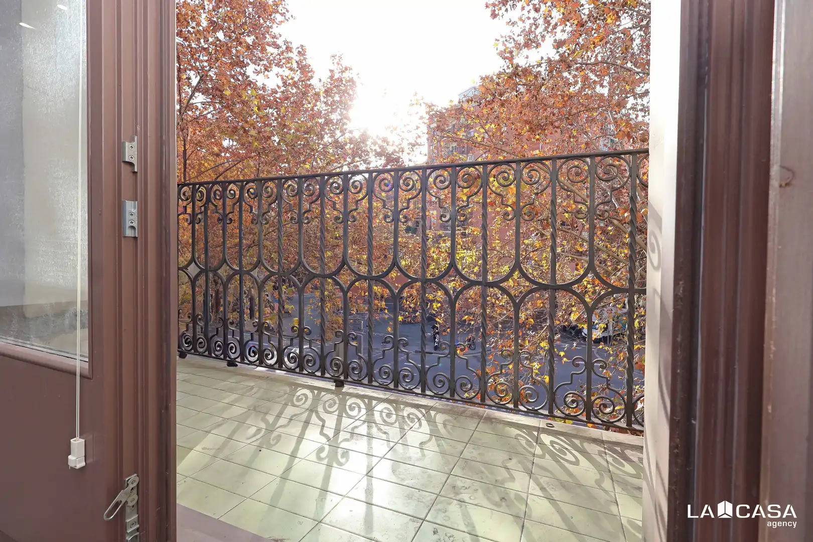 Appartamento con terrazza in vendita a Avinguda del Paral·lel, imagen 7