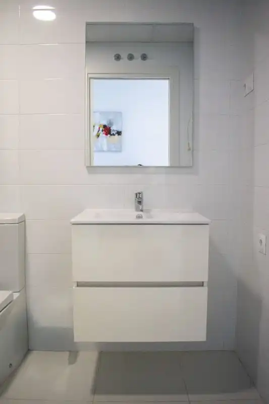 Bany de Apartament en venda en Calpe / Calp amb Terrassa, Moblat i Piscina comunitària