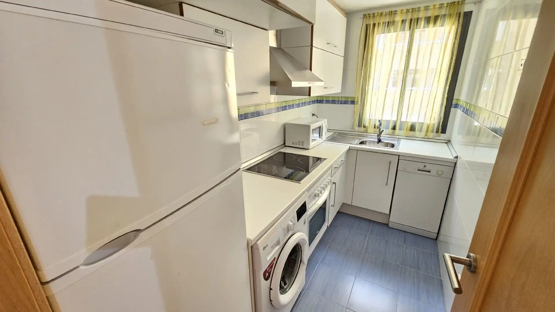 Apartamento con piscina en venta en Central 22, imagen 4
