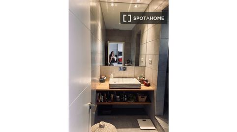 Photo 4 of Flat for rent in El Camp de l'Arpa del Clot, Barcelona Capital