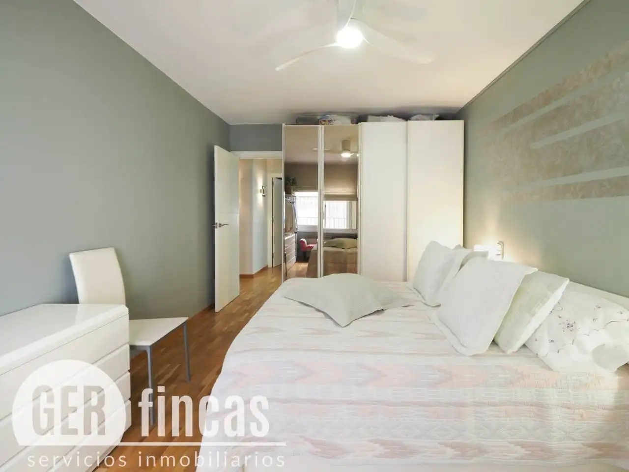 Flat with terrace for sale in Calle Nicolau Talló, imagen 24