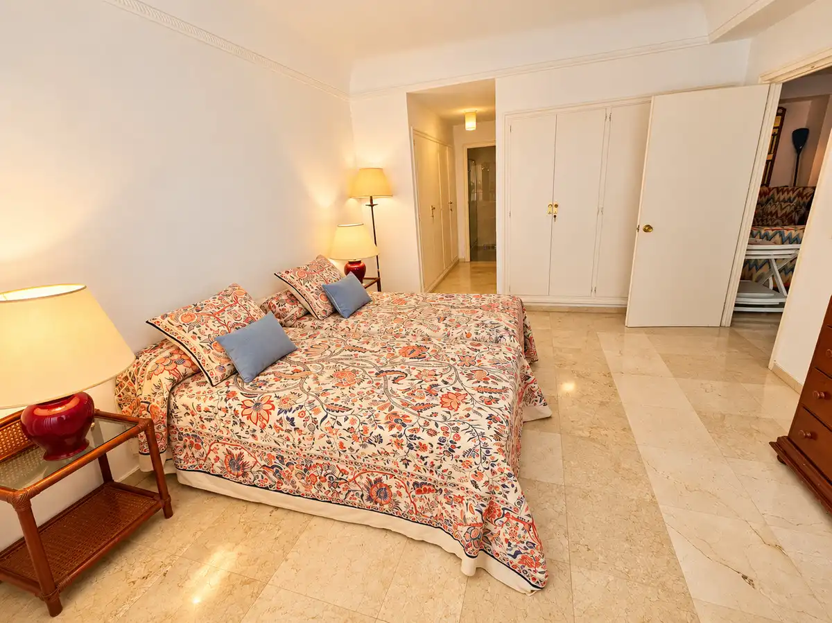 Bedroom of Flat for sale in San Pedro de Alcántara
