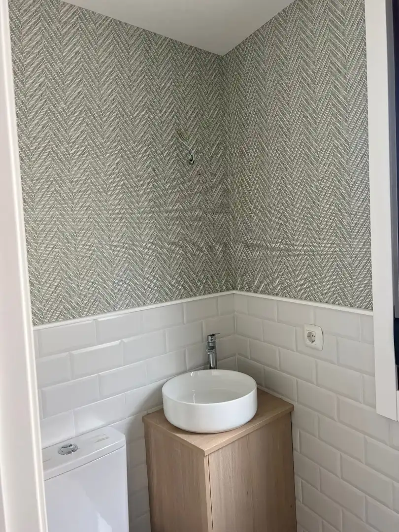 Bathroom of Flat for sale in Poio  with Heating, Parquet flooring and Oven