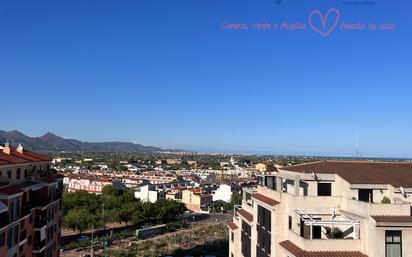 Außenansicht von Wohnung zum verkauf in Castellón de la Plana / Castelló de la Plana mit Balkon