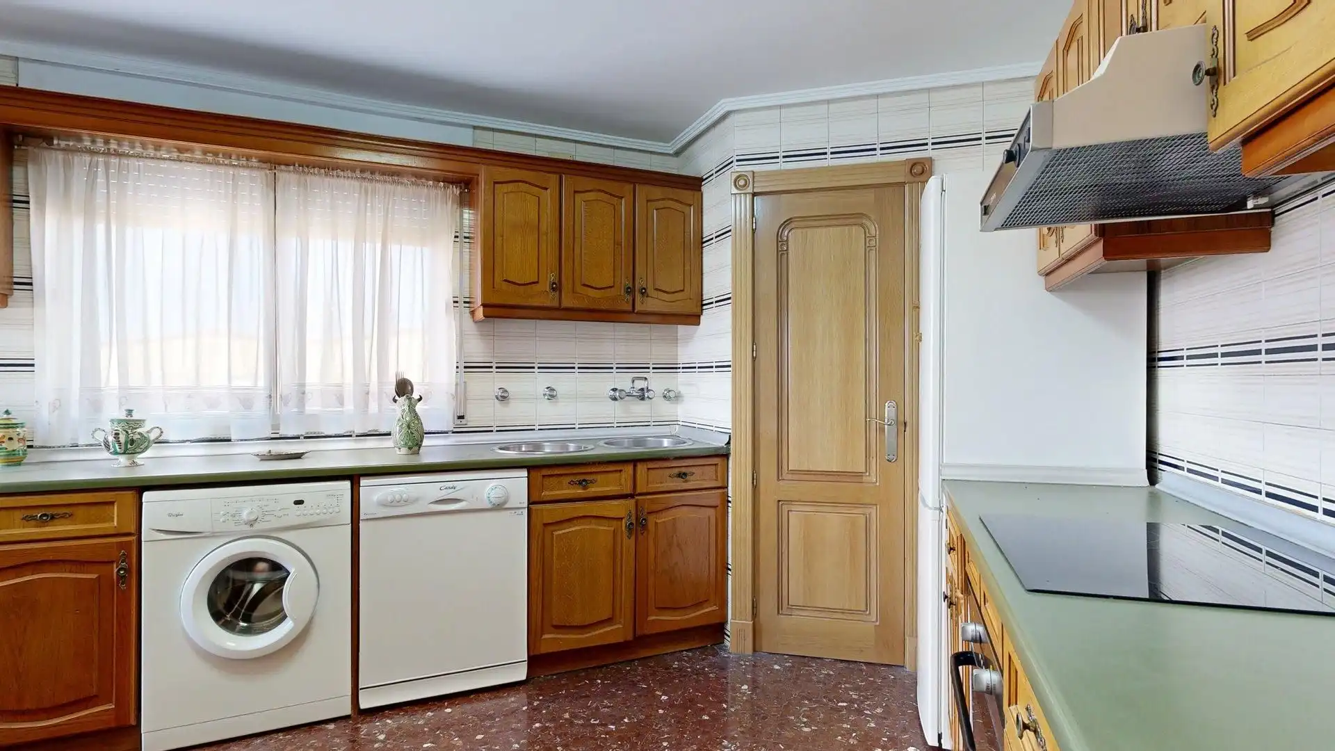 Casa o chalet en venta en Calle VAL DE LA CUEVA, Cadrete