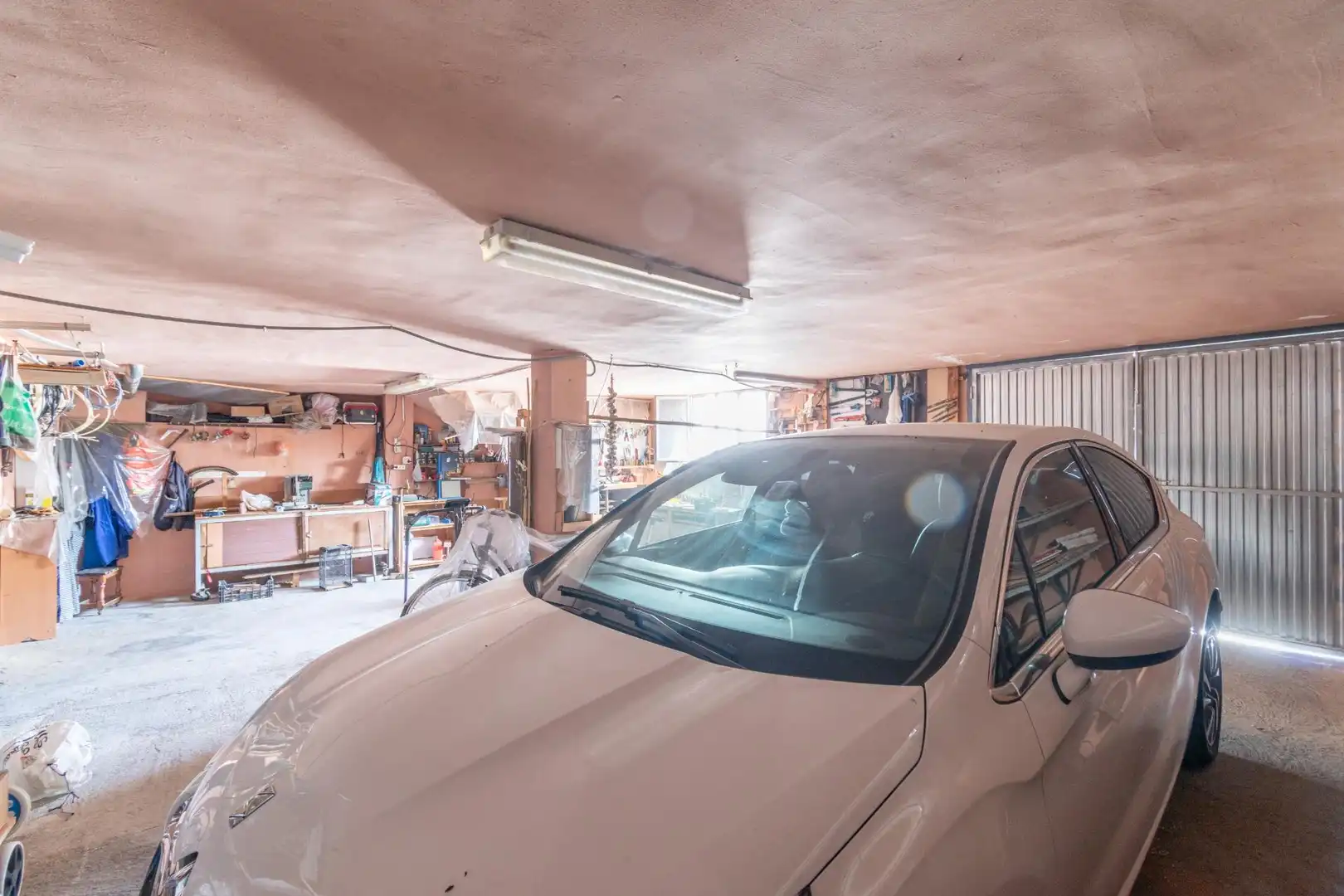 Aparcament de Casa o xalet en venda en Atarfe amb Aire condicionat, Terrassa i Traster