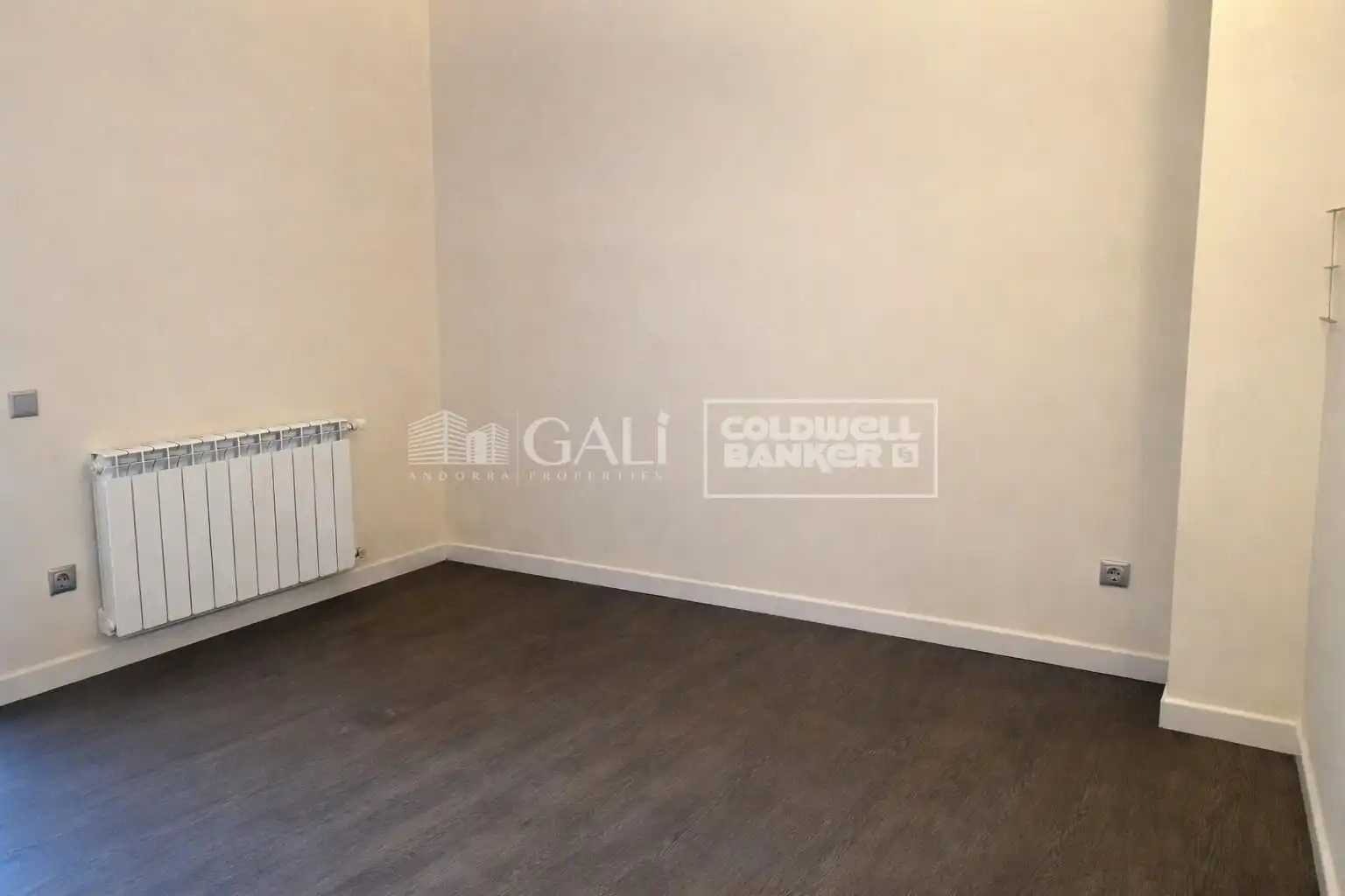 Bajo con terraza en venta en Arinsal - Erts, imagen 9