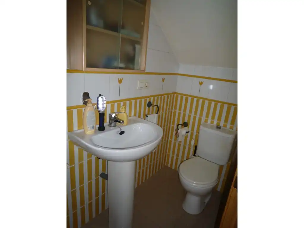 Detached homes for sale in Calle Tras Airas, Carracedelo