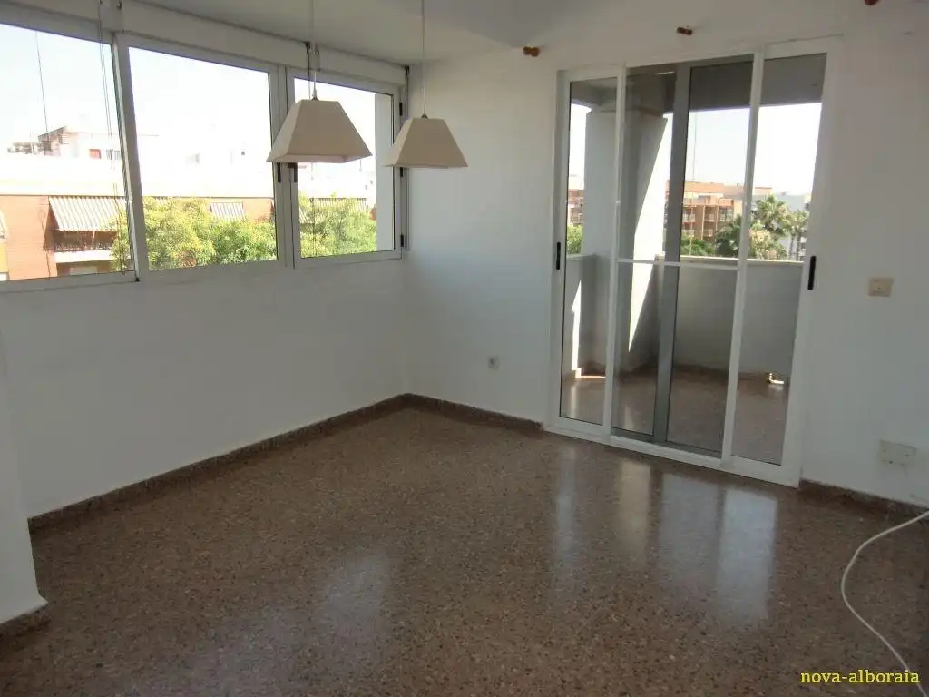 Wohnung zur Miete in Zona Metro