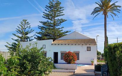 Vista exterior de Casa o xalet en venda en Alboraya amb Aire condicionat, Calefacció i Terrassa