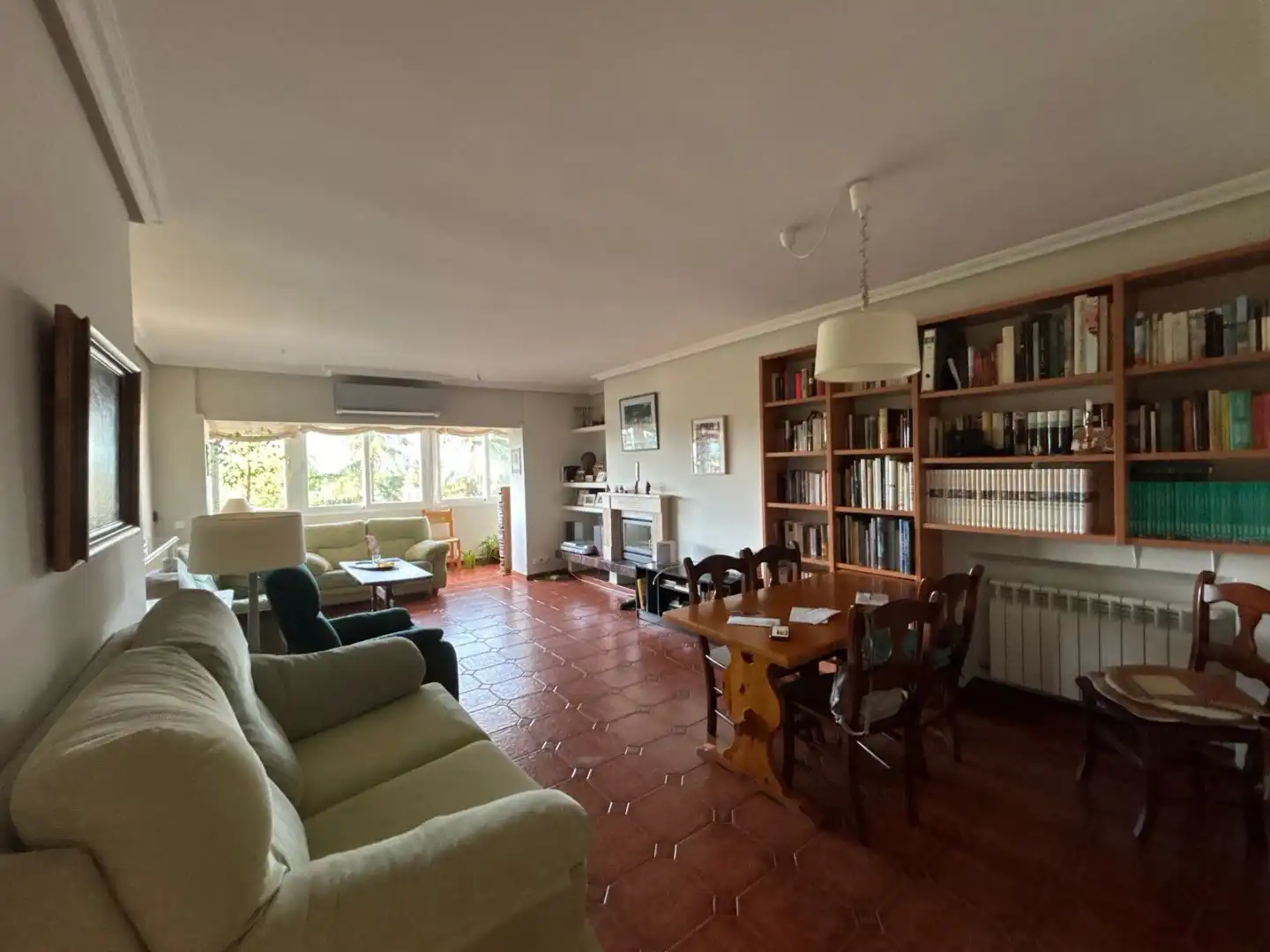 Sala de estar de Piso en venta en Majadahonda con Aire acondicionado, Calefacción y Horno