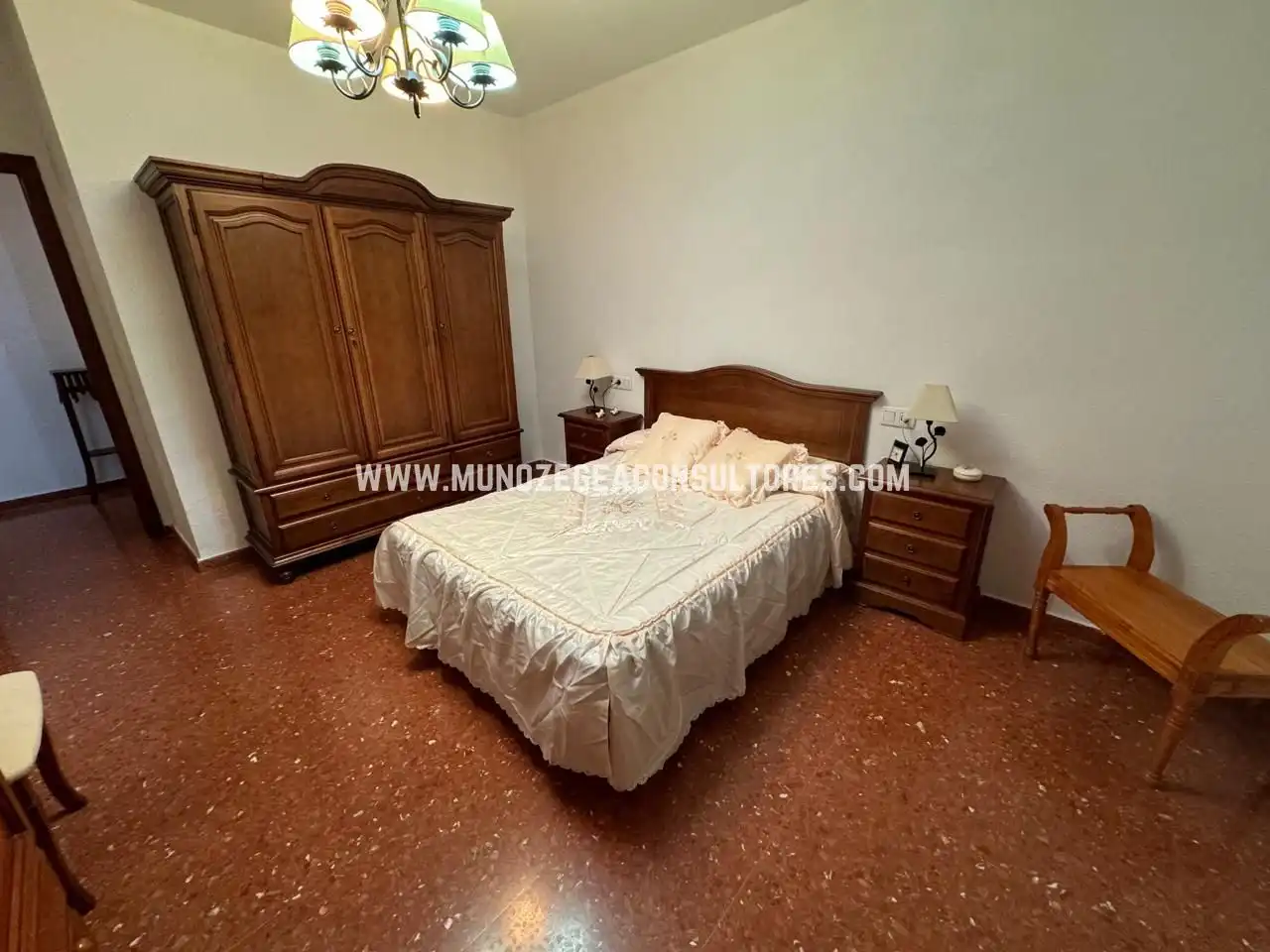 Planta baja de alquiler en Virgen Del Rosario, Las Tinajerías - Juderías
