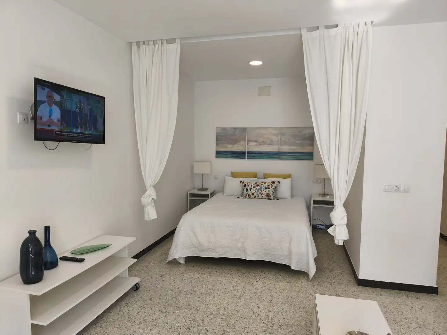 Wohnung zur Miete in Calle Puccini, Ciudad Jardín