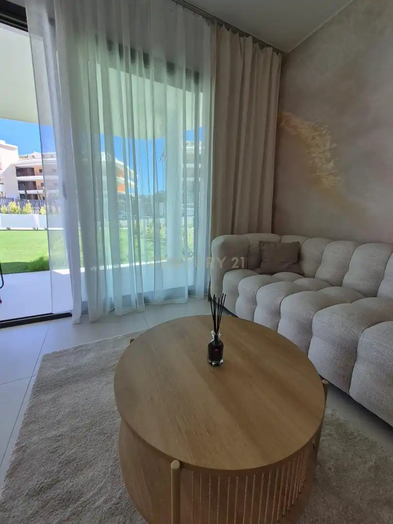 Habitatge amb piscina en venda a Avenida Fuengirola, 10, Fuengirola, Spain 10, imagen 2