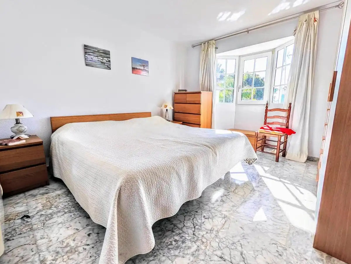 Dormitori de Casa o xalet en venda en Benalmádena amb Aire condicionat, Jardí privat i Terrassa