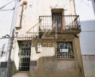 Vista exterior de Finca rústica en venda en Rossell amb Terrassa