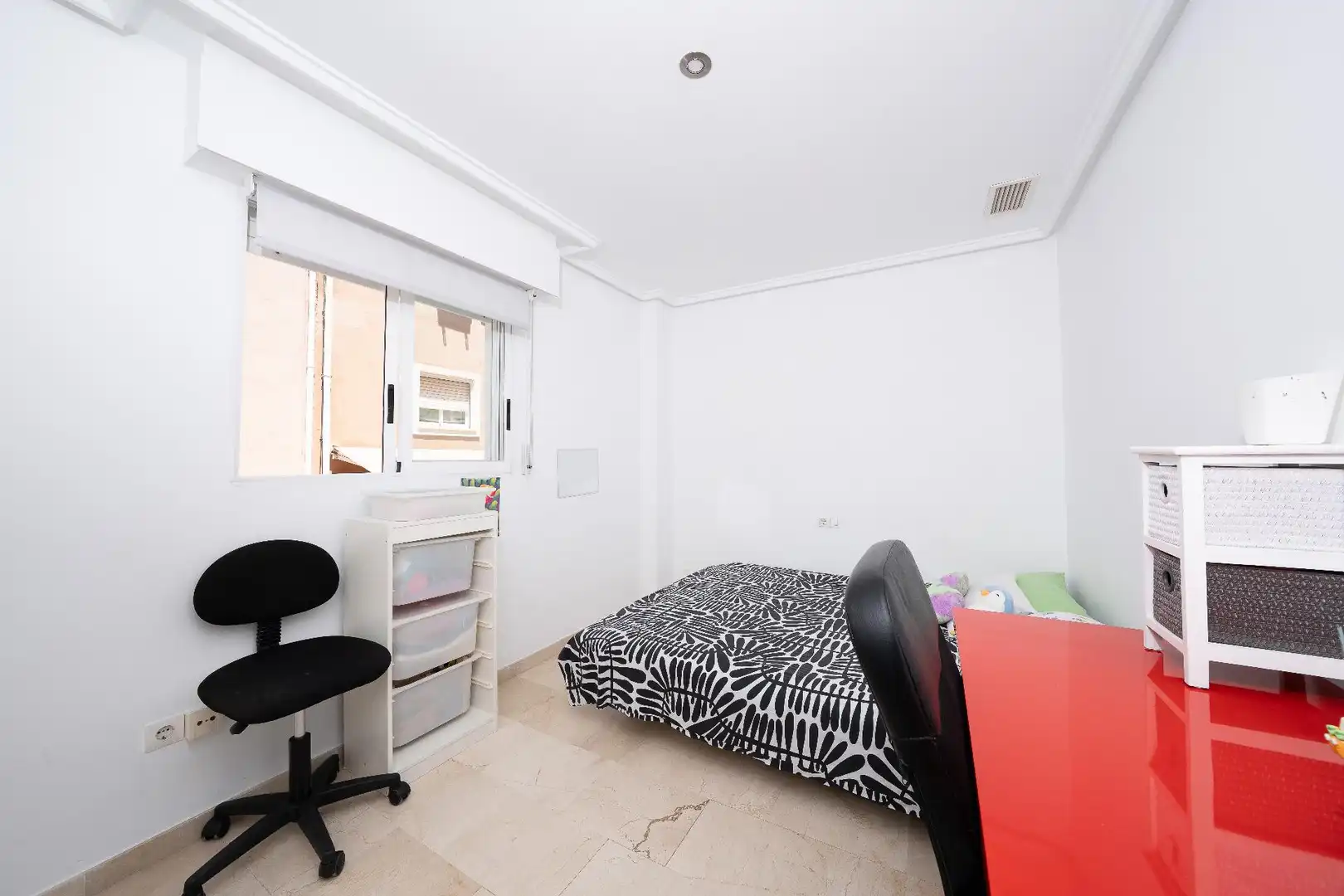 Bedroom of Detached homes for sale in Elche / Elx  with Air Conditioner, Private garden and Terrace