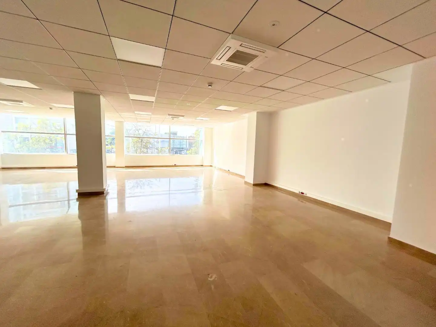 Büro zur Miete in Poble Nou