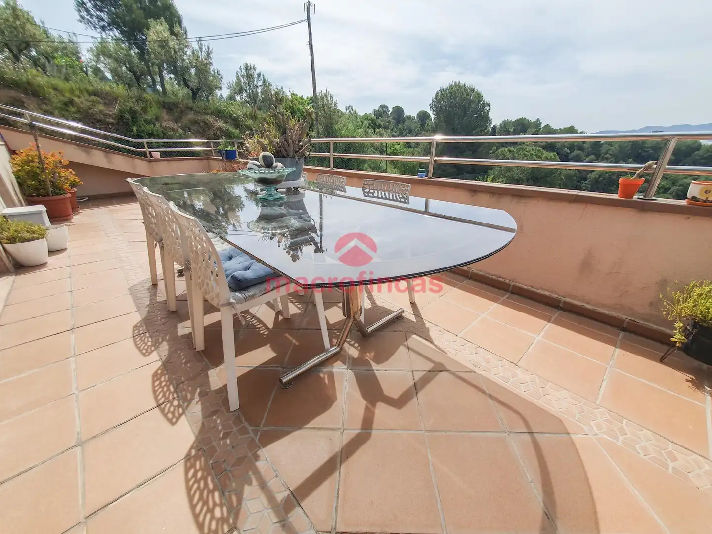 Terrassa de Casa o xalet en venda en Olesa de Montserrat amb Aire condicionat, Jardí privat i Terrassa