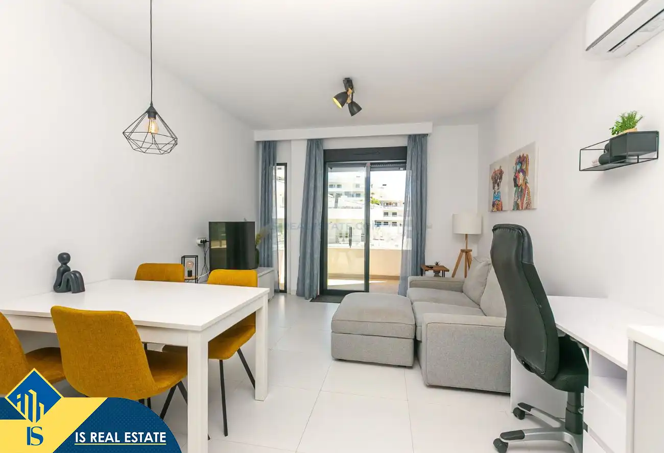 Apartamento con piscina en venta en San Miguel de Salinas, imagen 9