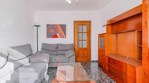 Foto 5 de Piso en venta en Calle San Antonio Maria Claret, Loja, Granada