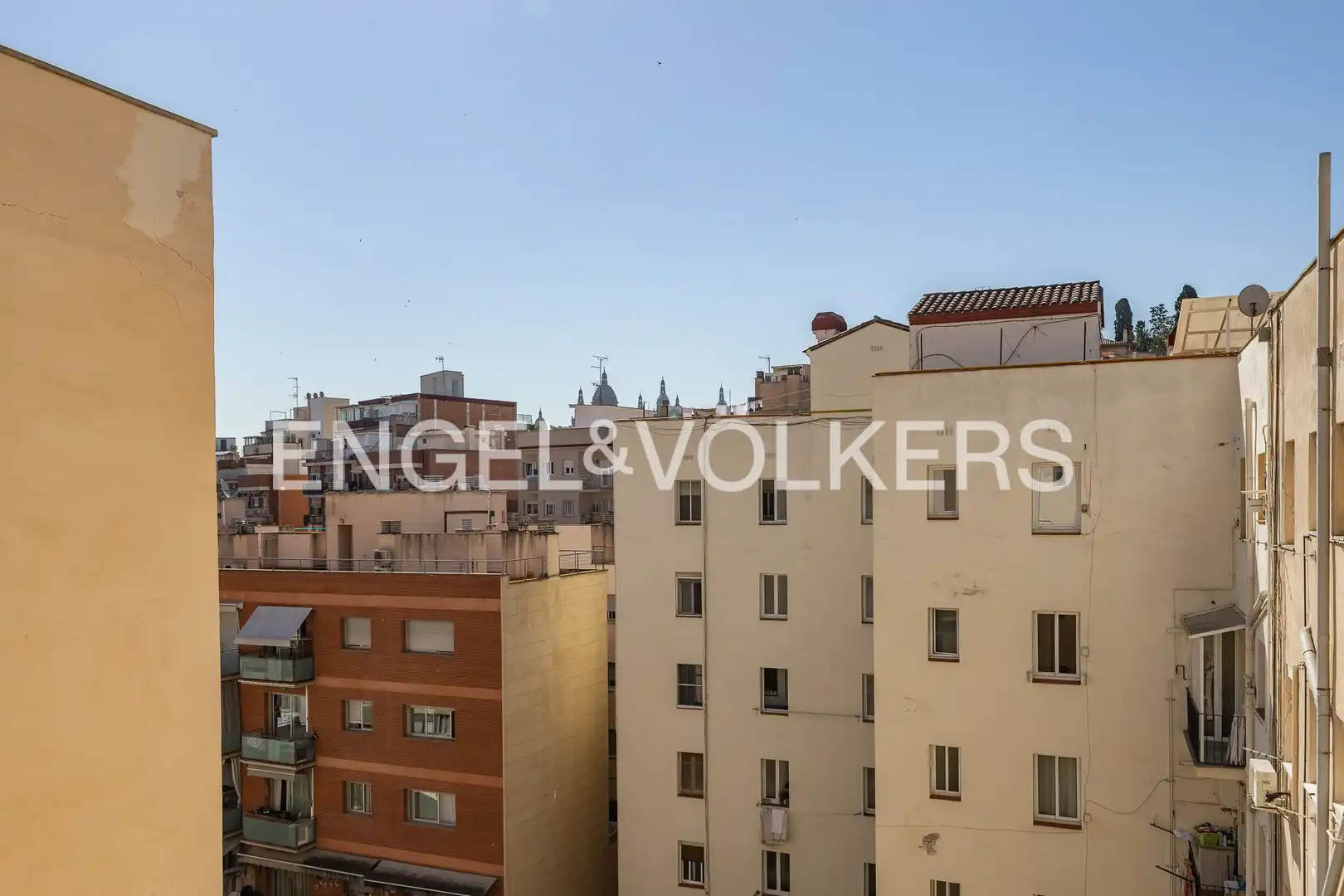Terrasse von Wohnung zum Verkauf in Barcelona mit Klimaanlage, Heizung und Parkett