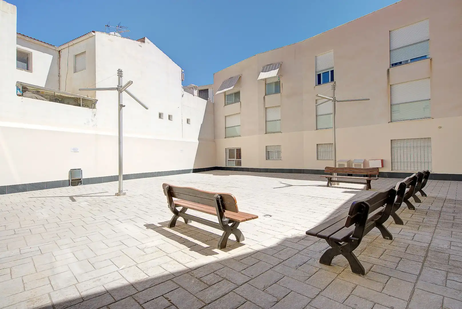 Terraza de Piso en venta en Motril con Aire acondicionado, Calefacción y Trastero