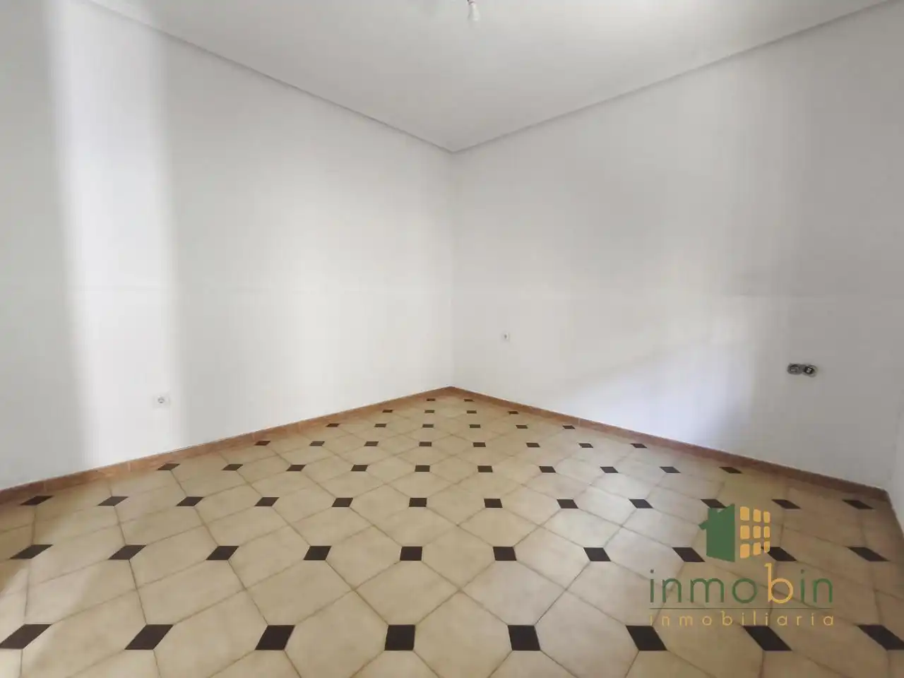 Comedor de Planta baja en venta en Don Benito con Aire acondicionado, Terraza y Trastero