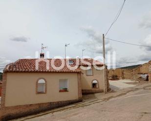 Exterior view of House or chalet for sale in Nogueras