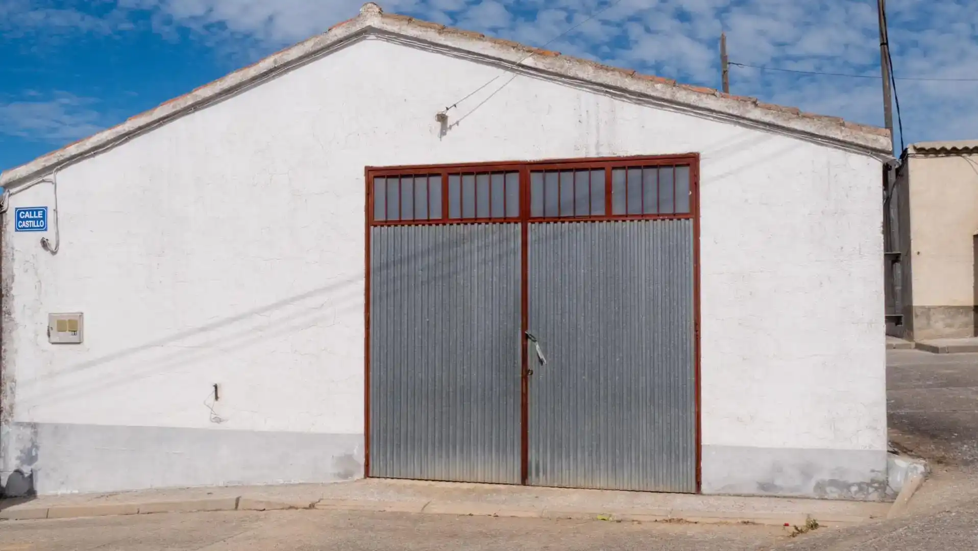 Vista exterior de Pis en venda en Montejo amb Jardí privat i Traster