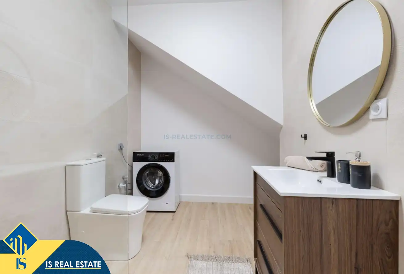 Baño de Casa adosada en venta en Torrevieja con Aire acondicionado, Calefacción y Amueblado