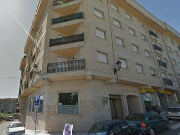 Appartamento con balcone in vendita a Rúa Azorín
