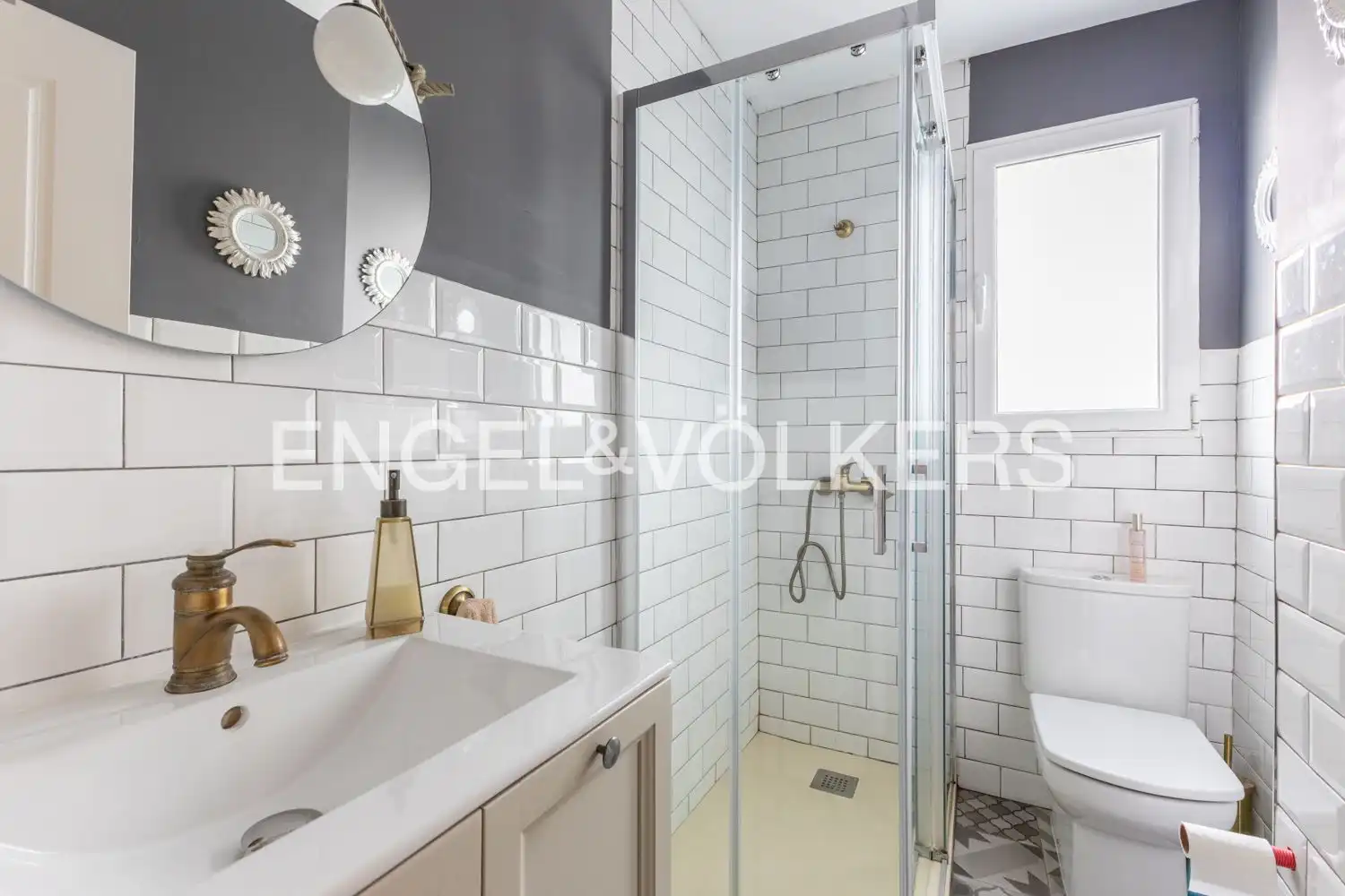 Badezimmer von Wohnung zum Verkauf in Valencia mit Klimaanlage, Heizung und Abstellraum