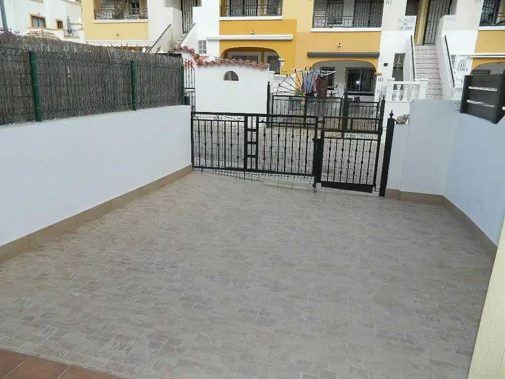 Bungalow con piscina en venta en Orihuela Costa, imagen 13