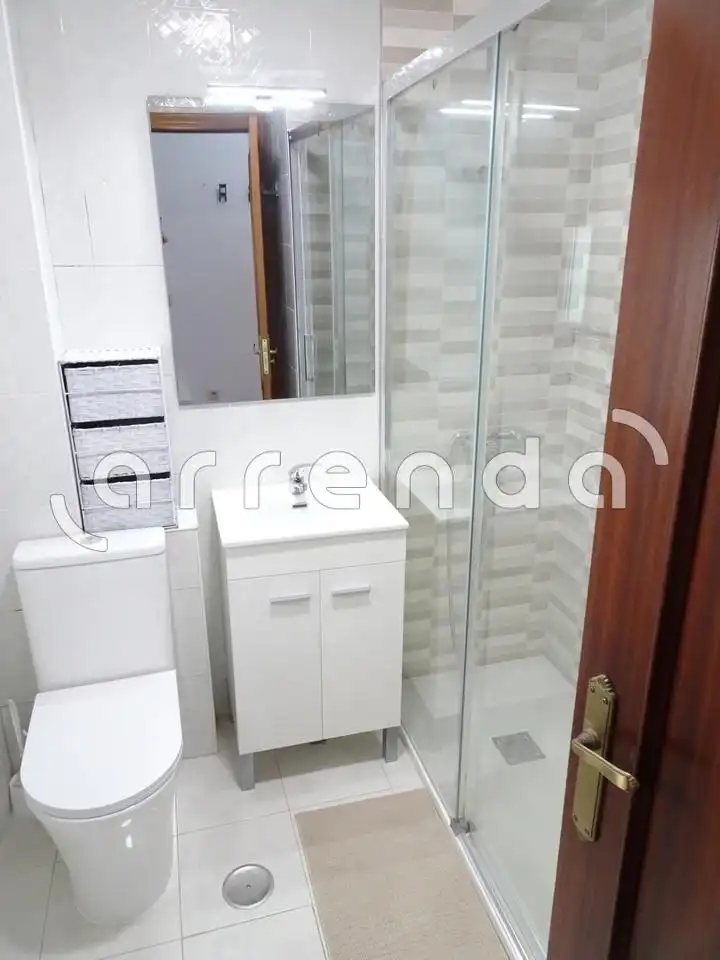 Flat for rent in Consuelo Bergés, Valdenoja