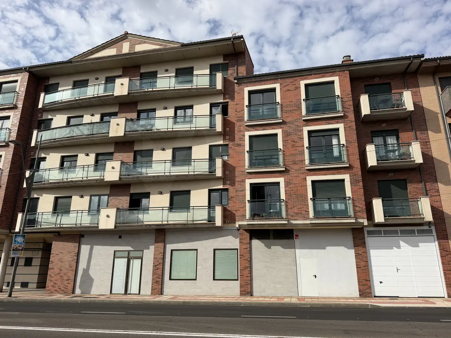 Piso con ascensor en venta en Trobajo del Camino, imagen 20