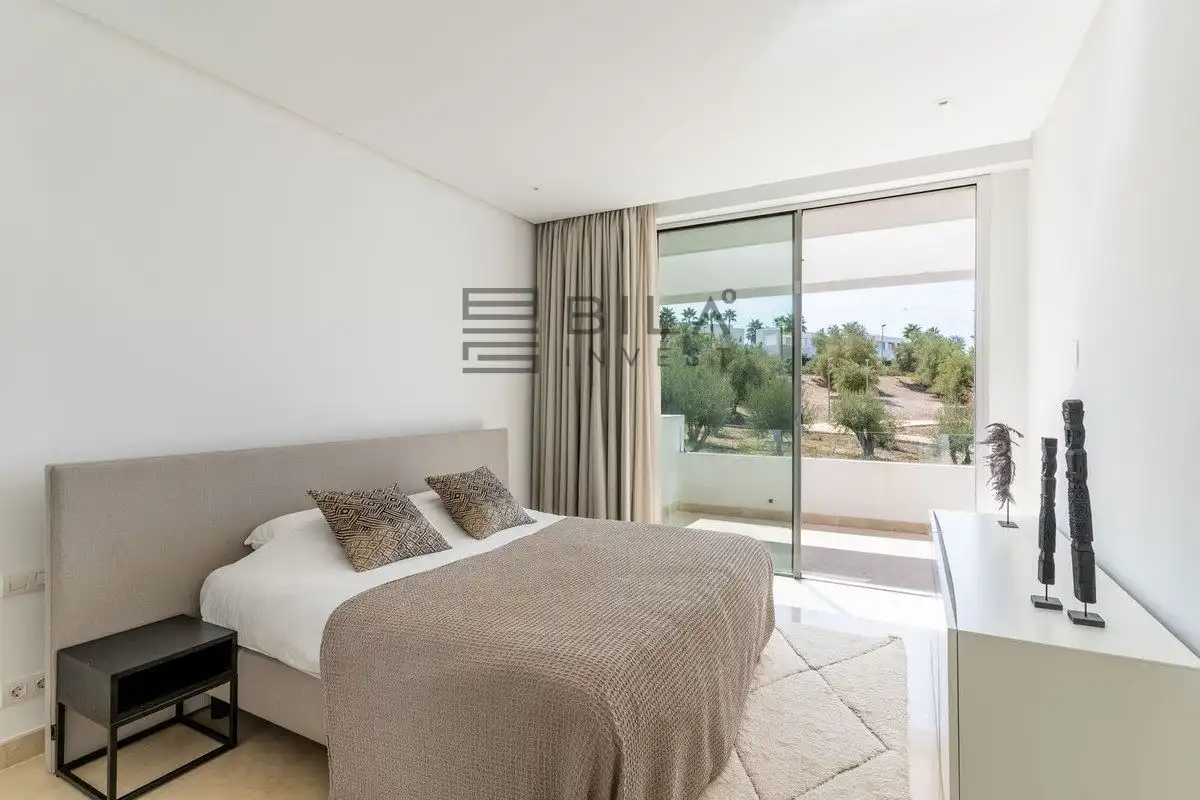 Casa adosada en venta en Las Encinas, Río Real