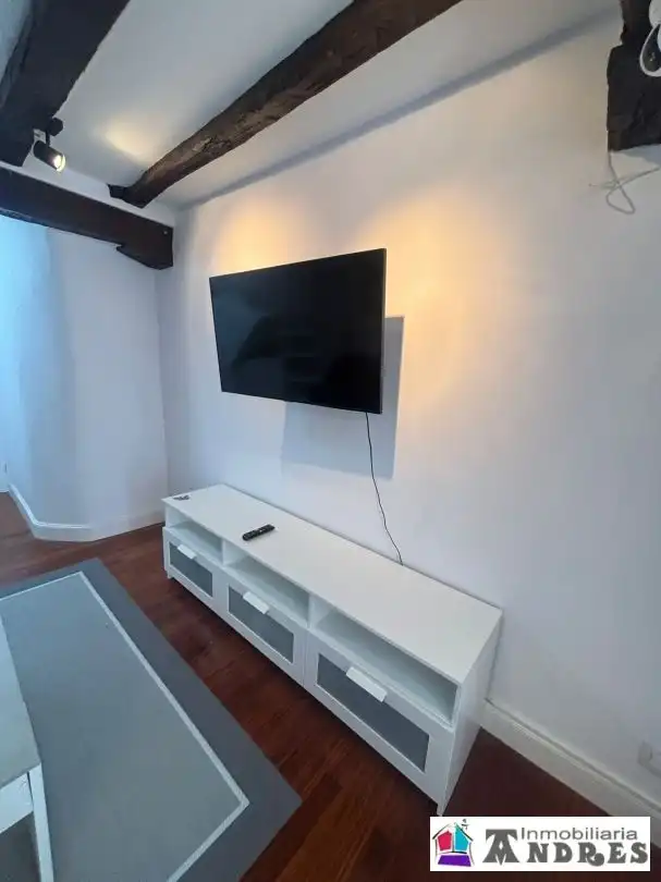 Piso en venta en Bermeo con Balcón
