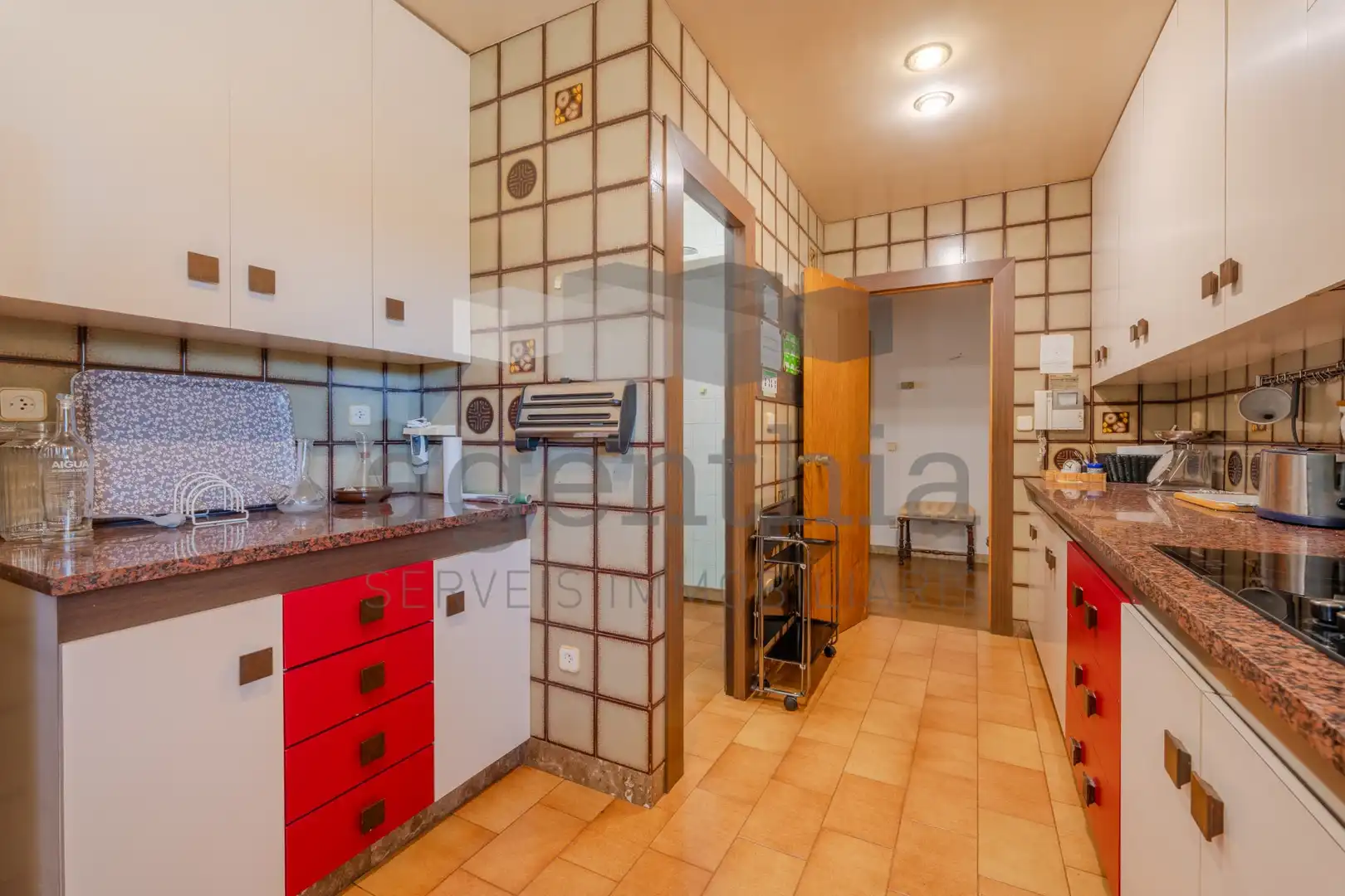 Kitchen of Houses for sale in Quart  with Air Conditioner, Heating and Terrace
