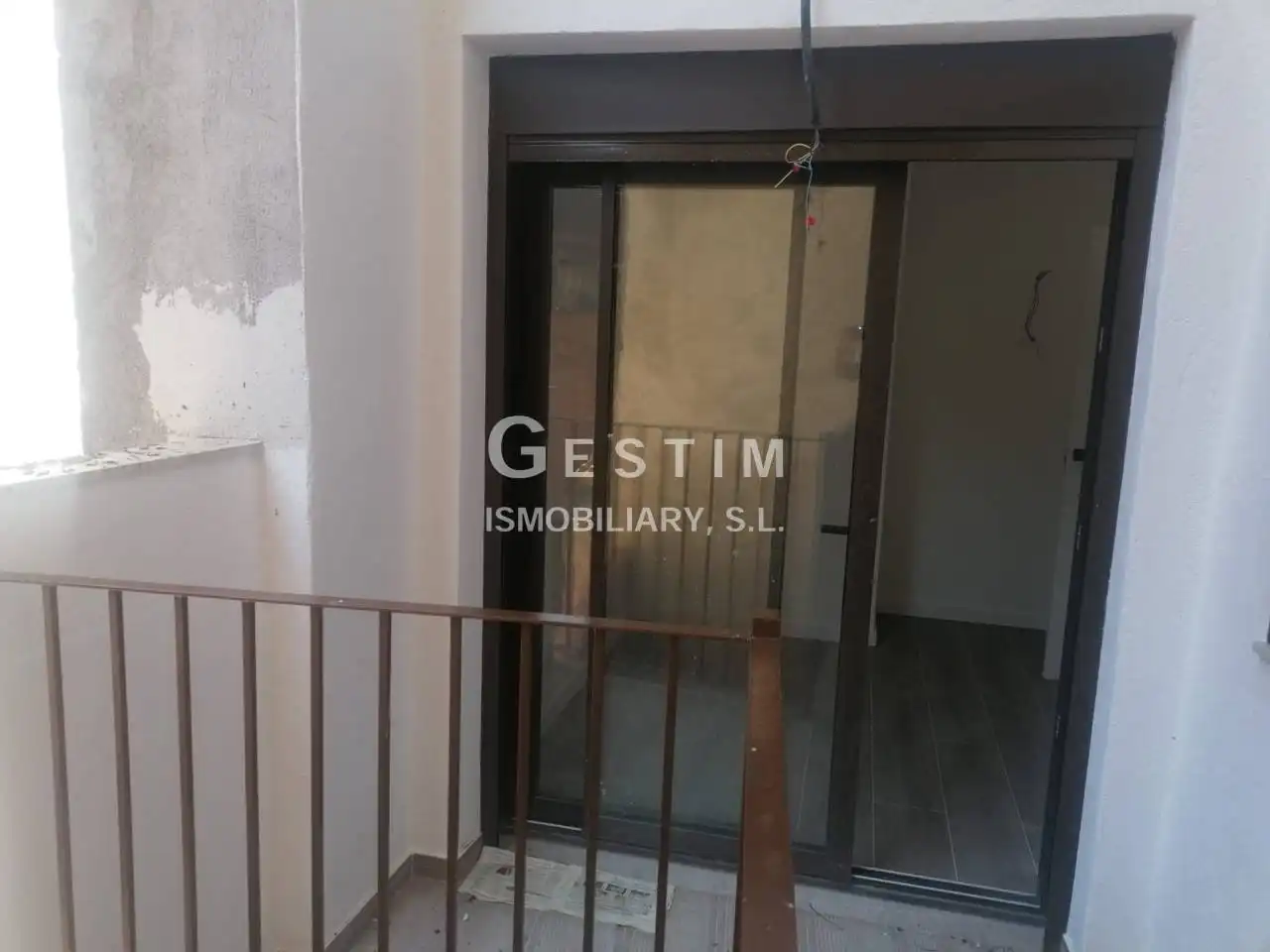 Terraza de Piso en venta en Vic con Calefacción, Balcón y Alarma