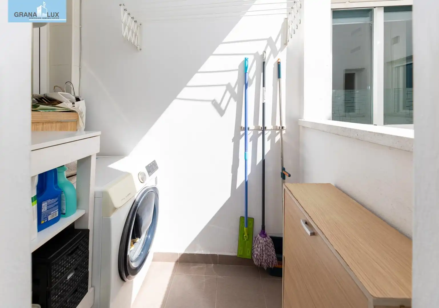 Terrasse von Wohnung zum Verkauf in Las Gabias mit Terrasse, Abstellraum und Gemeinschaftspool
