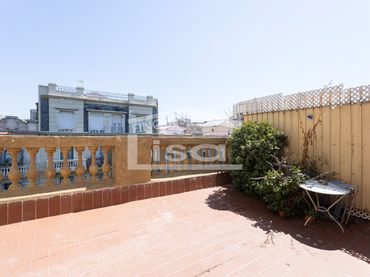 Wohnung mit Aufzug zum Verkauf in Carrer de Casanova
