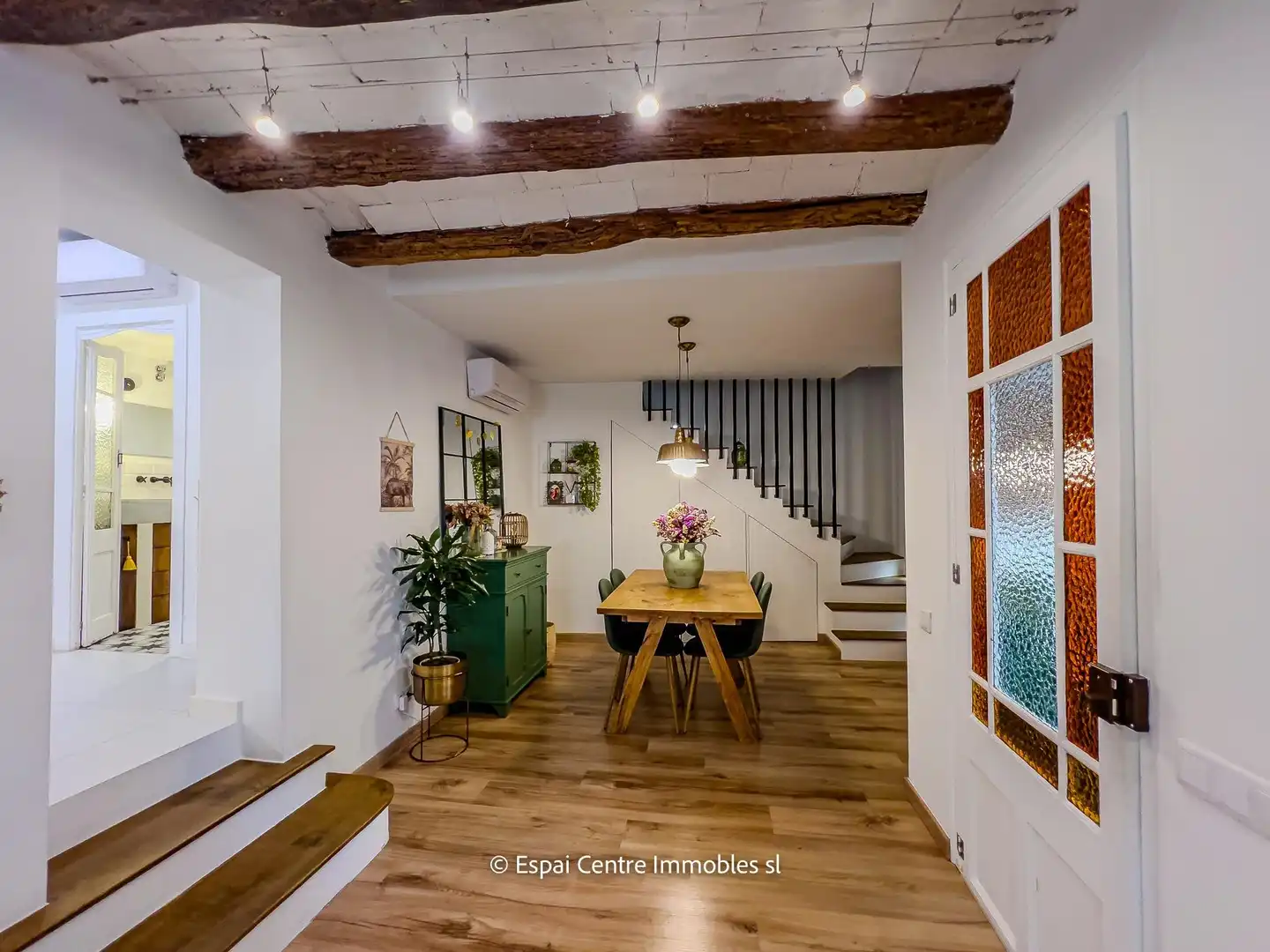 Comedor de Casa o chalet en venta en Molins de Rei con Aire acondicionado, Calefacción y Terraza