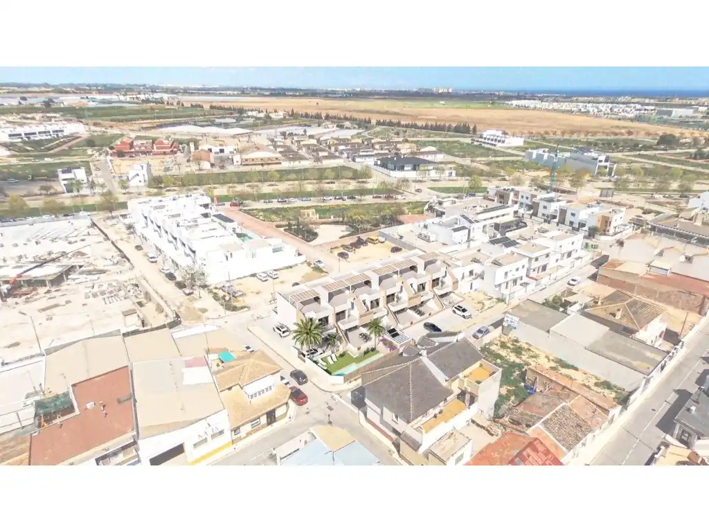 Exterior view of Houses for sale in Pilar de la Horadada  with Air Conditioner and Swimming Pool